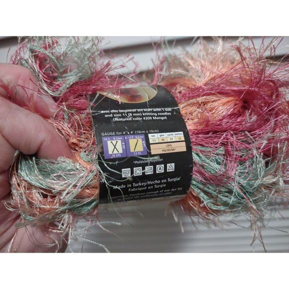 Lion Brand Fun Fur yarn 5 weight multicolor 5.25 oz total 192 yards length - Picture 10 of 11